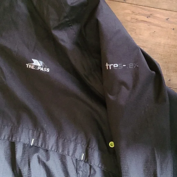 Trespass Jacket - Picture 4 of 6